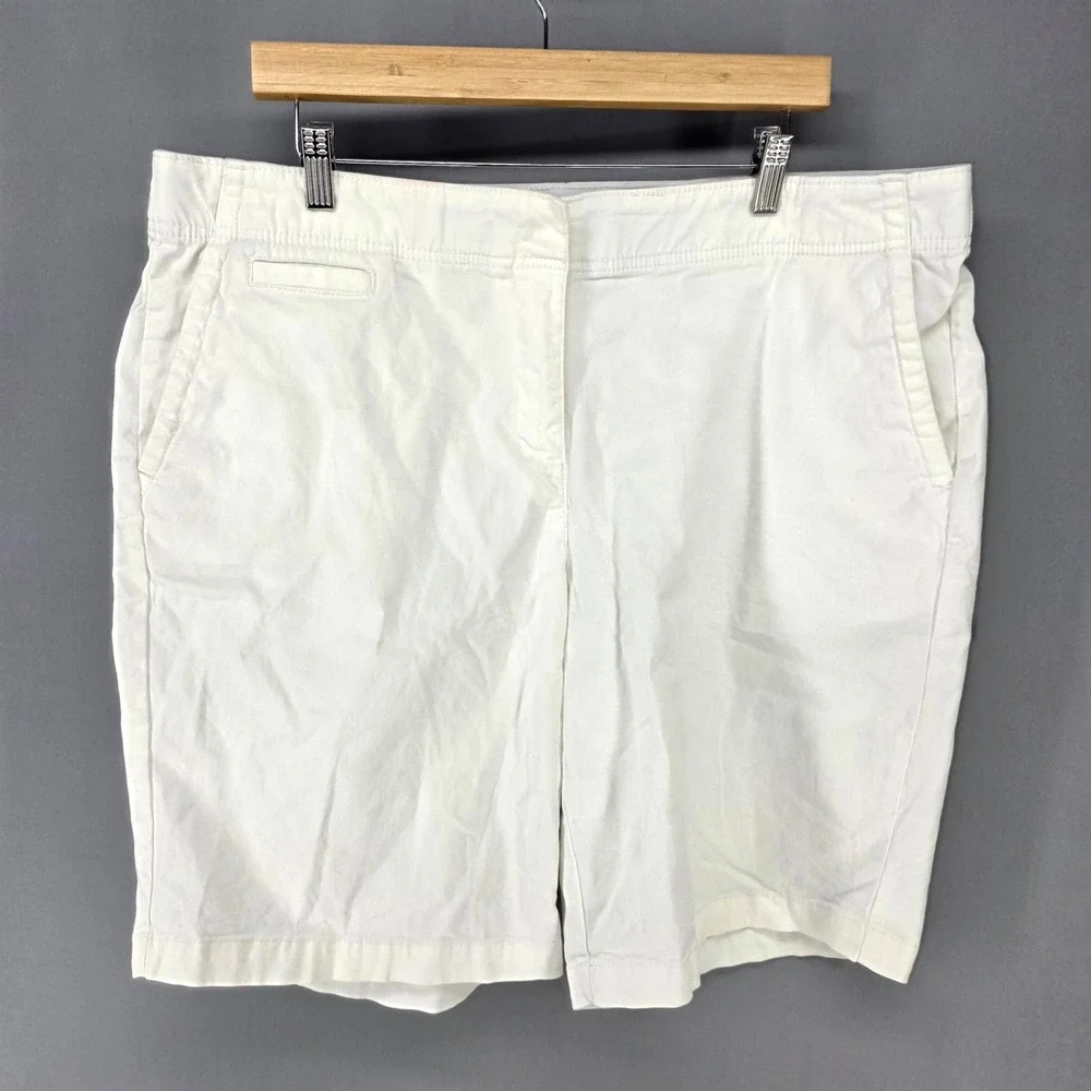 Charter Club Shorts Womens 16W White Stretch Flat Front Casual Summer Classic